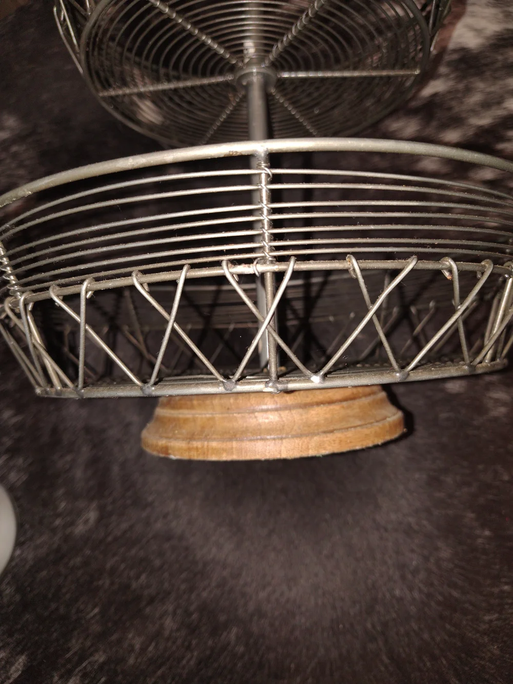 Vintage Rustic 2 Tier Wire Fruit Basket Stand Wood Base Countertop Organizer 15